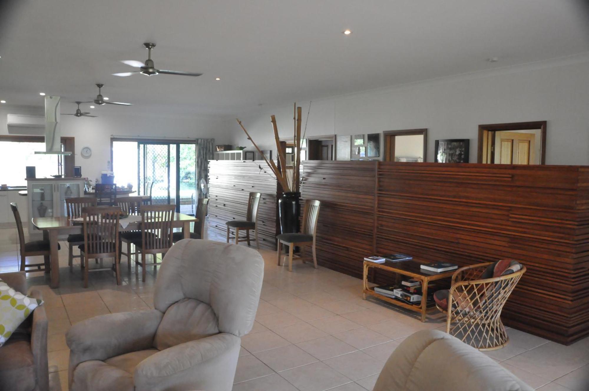 Magnetic Island Bed And Breakfast Horseshoe Bay Exterior photo