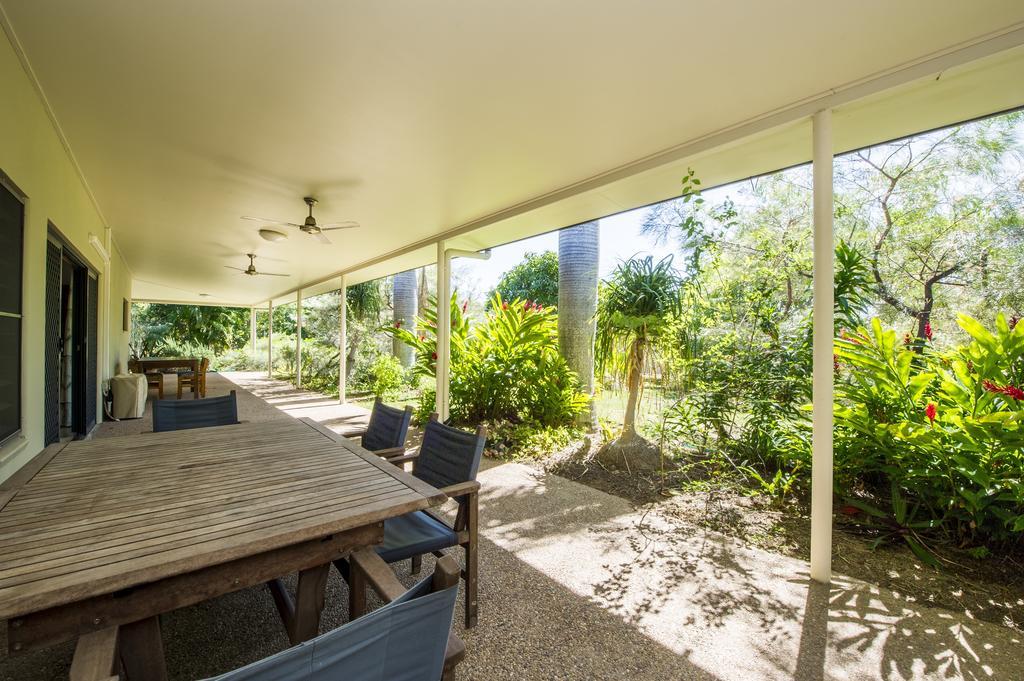 Magnetic Island Bed And Breakfast Horseshoe Bay Exterior photo